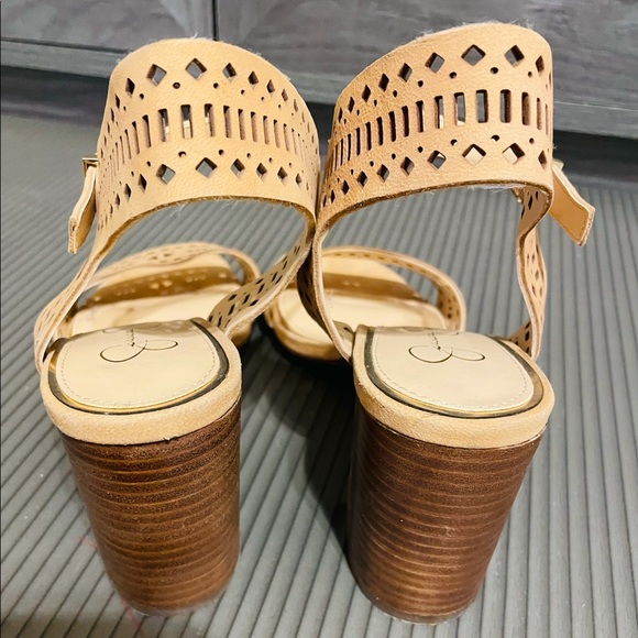 Like New Jessica Simpson Sandals - Picture 5 of 7